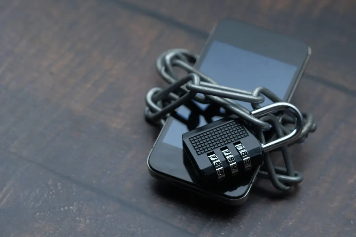 Smartphone Privacy Checklist: 15 Settings to Change Today